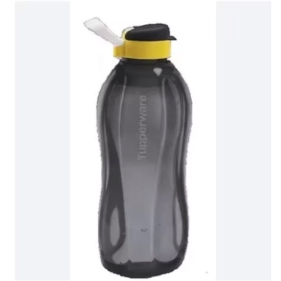 Tupperware Eco Fridge Water Bottle 2 Liter Black & Yellow - Picture 6 of 6